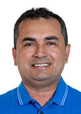 Retrato de ADEMIR ARAÚJO