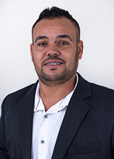 Retrato de CHARLES DA QUEIMADA