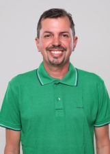 Retrato de GLADISTON RIBEIRO