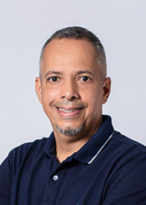 Retrato de BINHO SANTANA