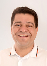 Retrato de MILTINHO DO AXE