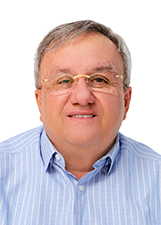 Retrato de REGINALDO