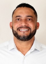 Retrato de ERIVELTON RADSON