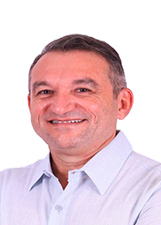 Retrato de MARNEI FREITAS
