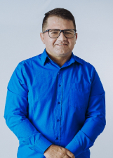 Retrato de TIAGO ZITO
