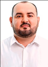 Retrato de LEO GALINHA