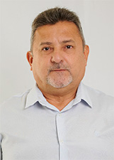 Retrato de DR. SÉRGIO RICARDO
