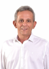 Retrato de EVARISTO MAGALHAES