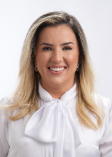 Retrato de LARISSA OSTERNO