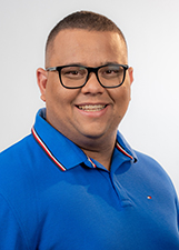 Retrato de LÉO PINDOBA