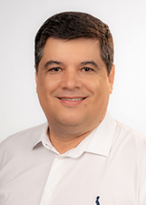Retrato de OSVALDO MATURANO