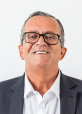 Retrato de LUIZ EMANUEL