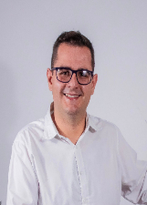 Retrato de NELSINHO SALVADOR