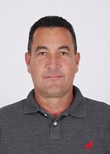 Retrato de LEONI PEREIRA