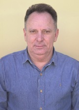 Retrato de ÍRIS SUCUPIRA