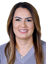 Retrato de ADELICIA MOURA