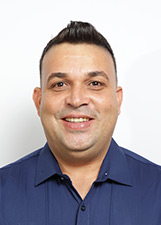 Retrato de HELIEL GOMES