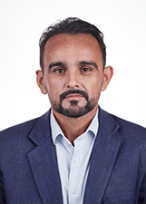 Retrato de DR ROBSON MEDEIROS