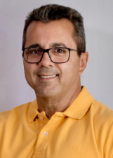 Retrato de JUNIOR VALADÃO