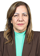 Retrato de MARCIA CAETANO