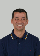 Retrato de MÁRCIO BRAGA