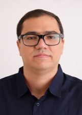 Retrato de RODRIGO CARVALHO